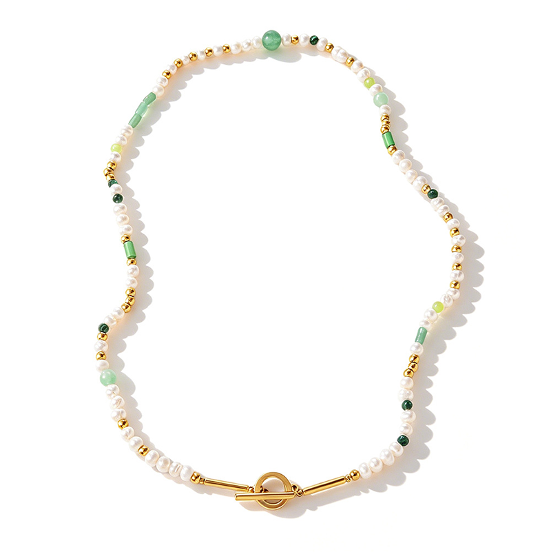 Green Pearl Beaded Necklace