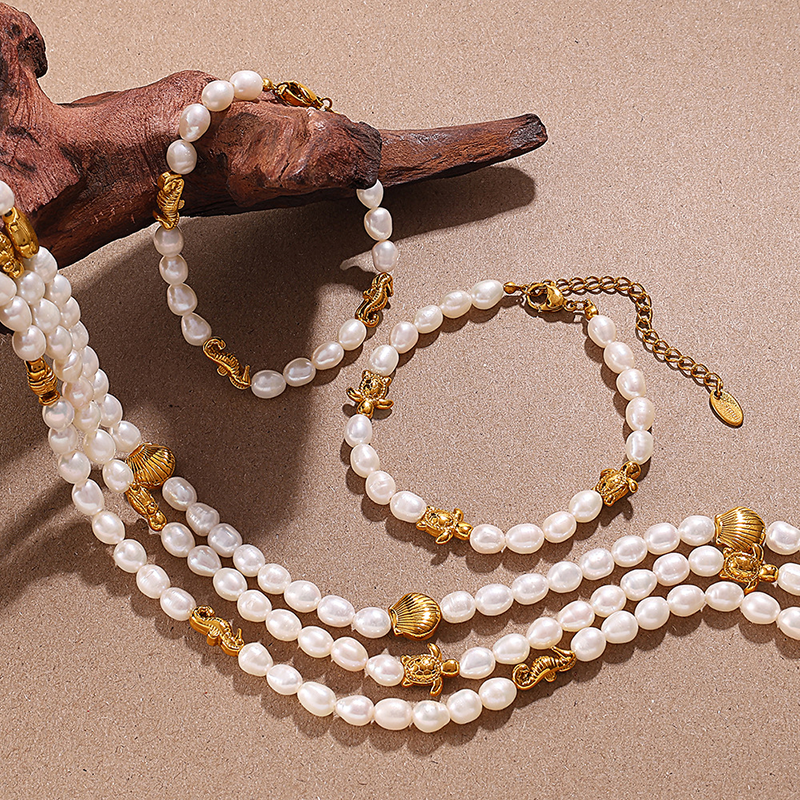 Ocean Charm Pearl Beaded Bracelet