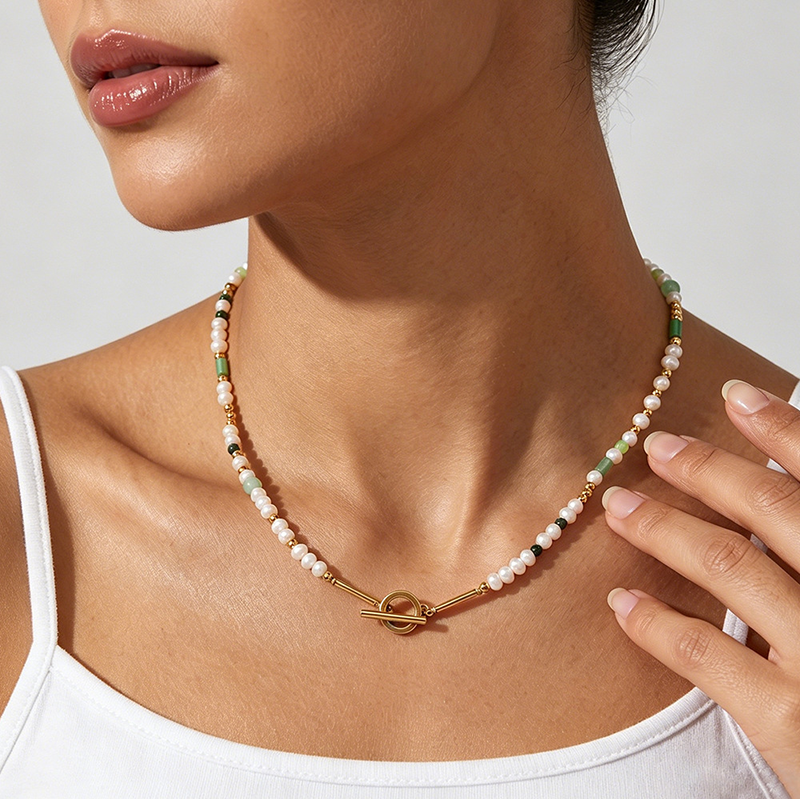 Green Pearl Beaded Necklace